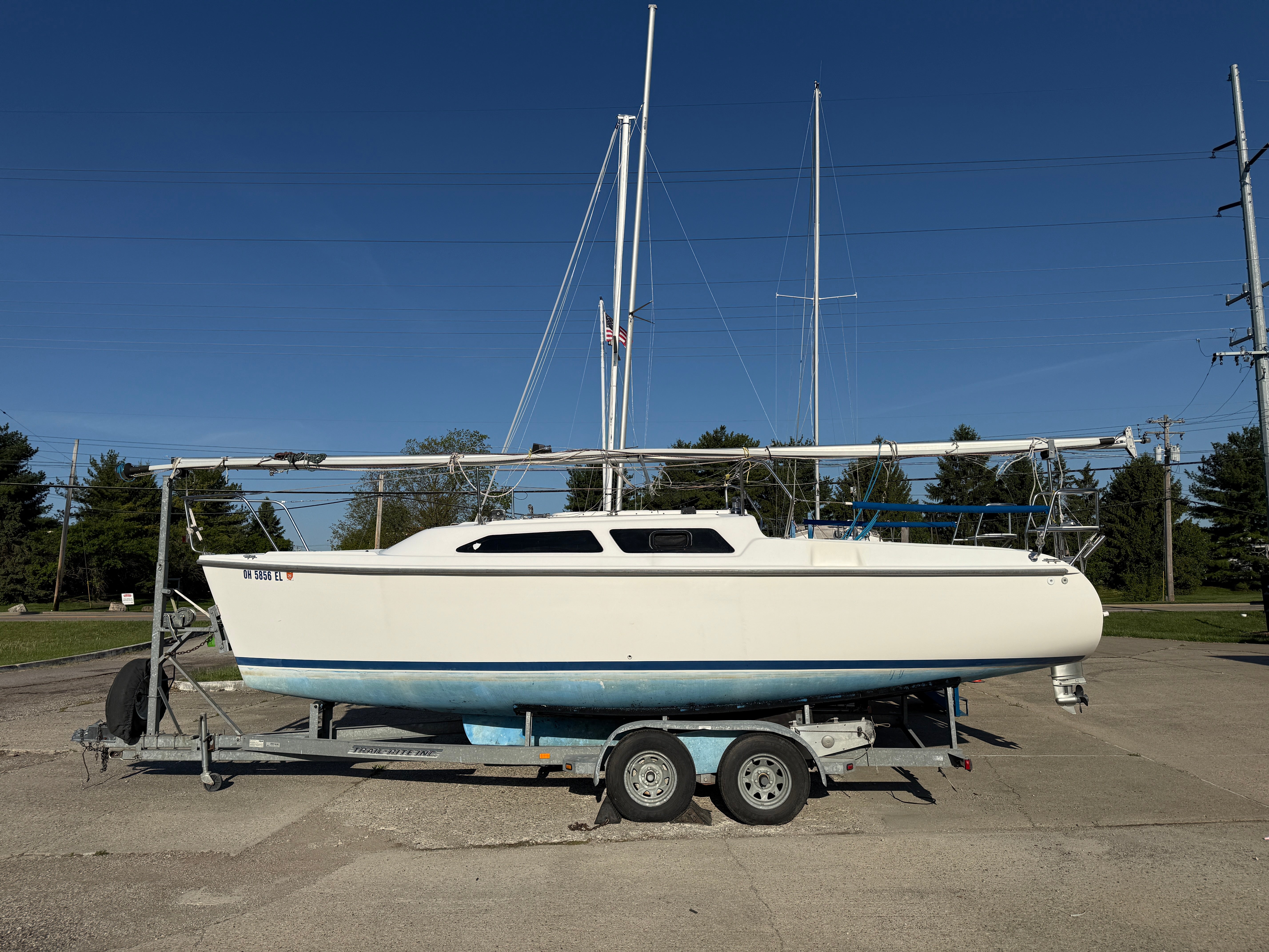 2002 Catalina 250 Water Ballast