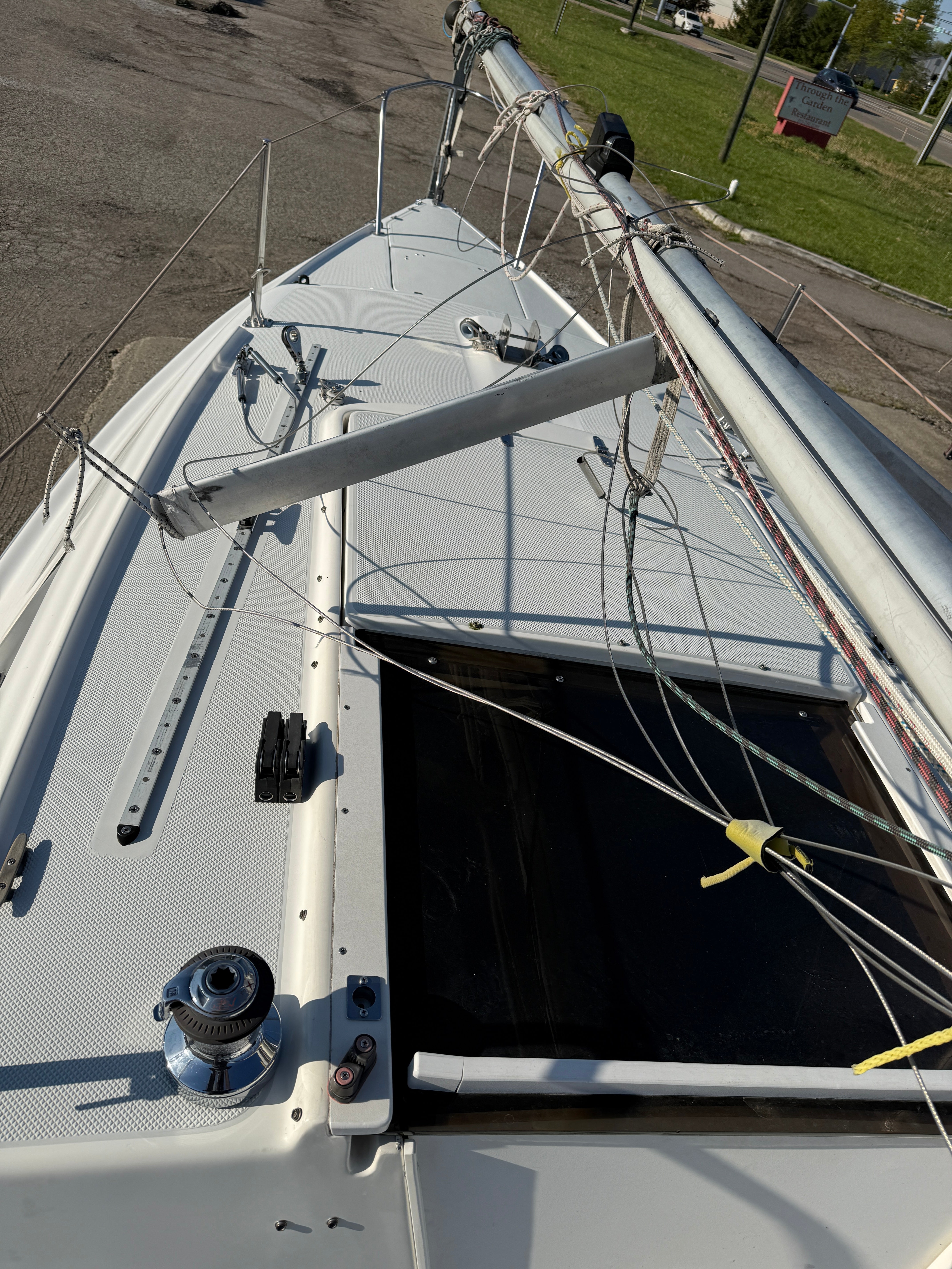 2002 Catalina 250 Water Ballast