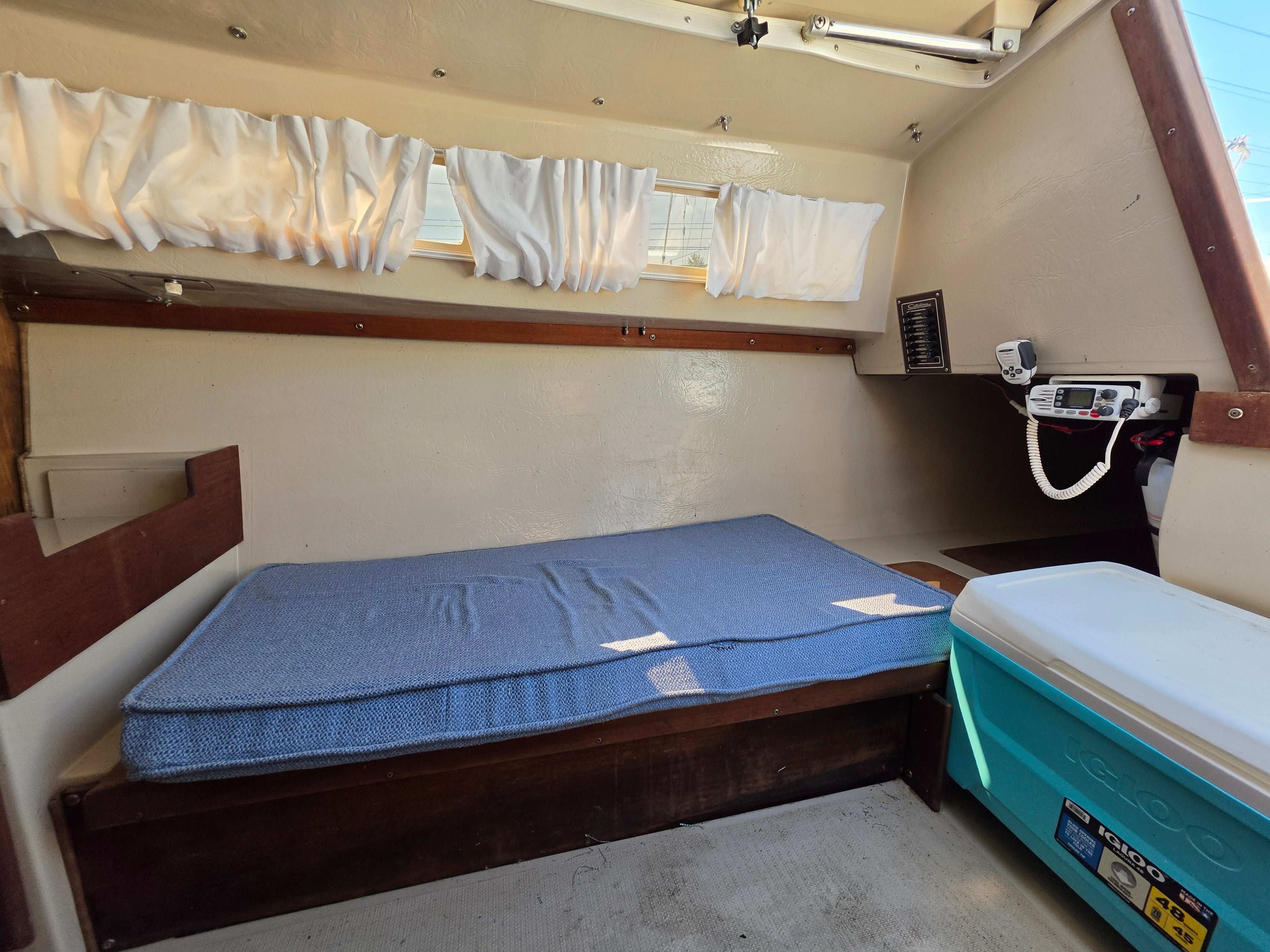 1988 Catalina 22 *Pending*