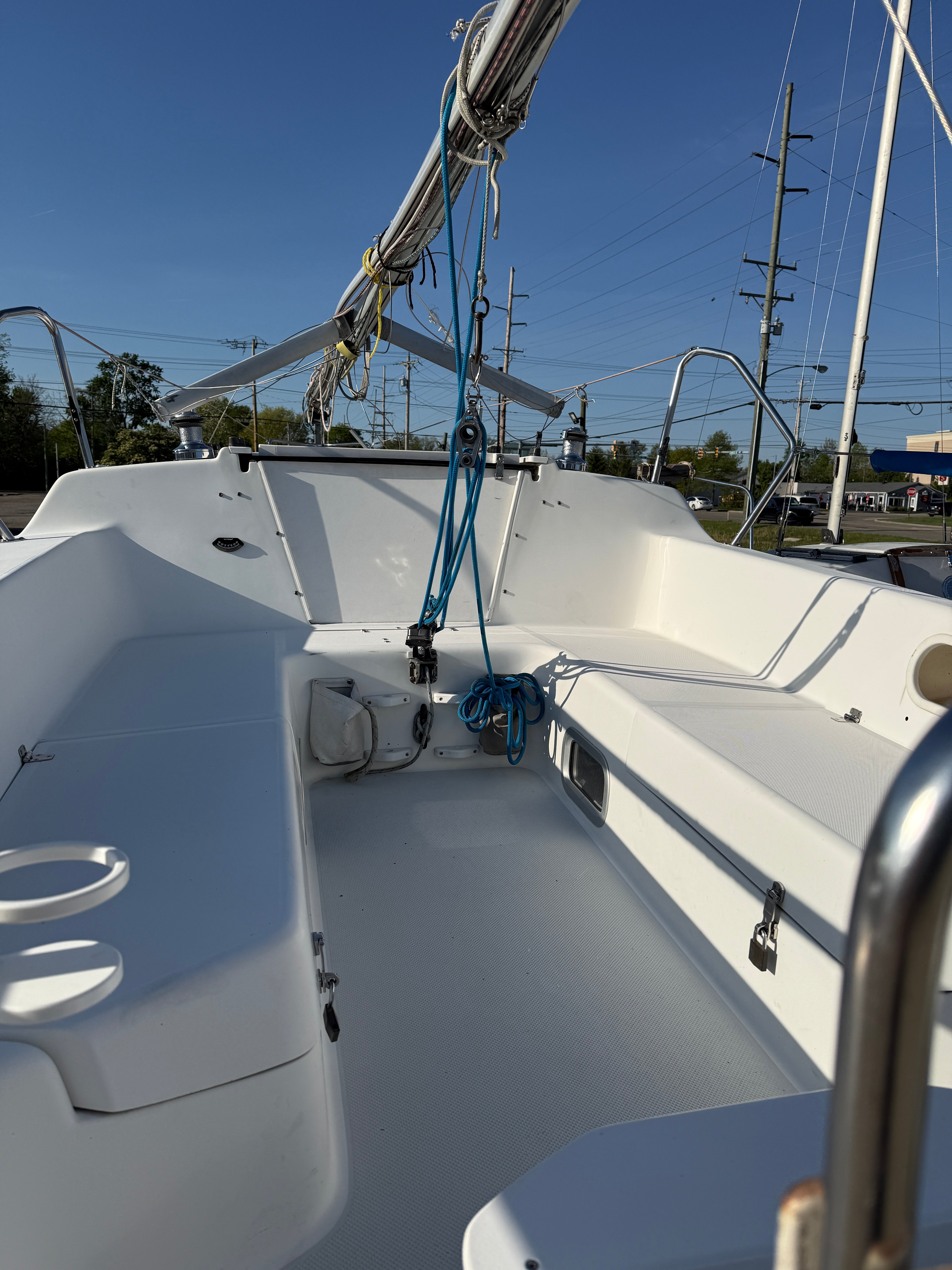 2002 Catalina 250 Water Ballast