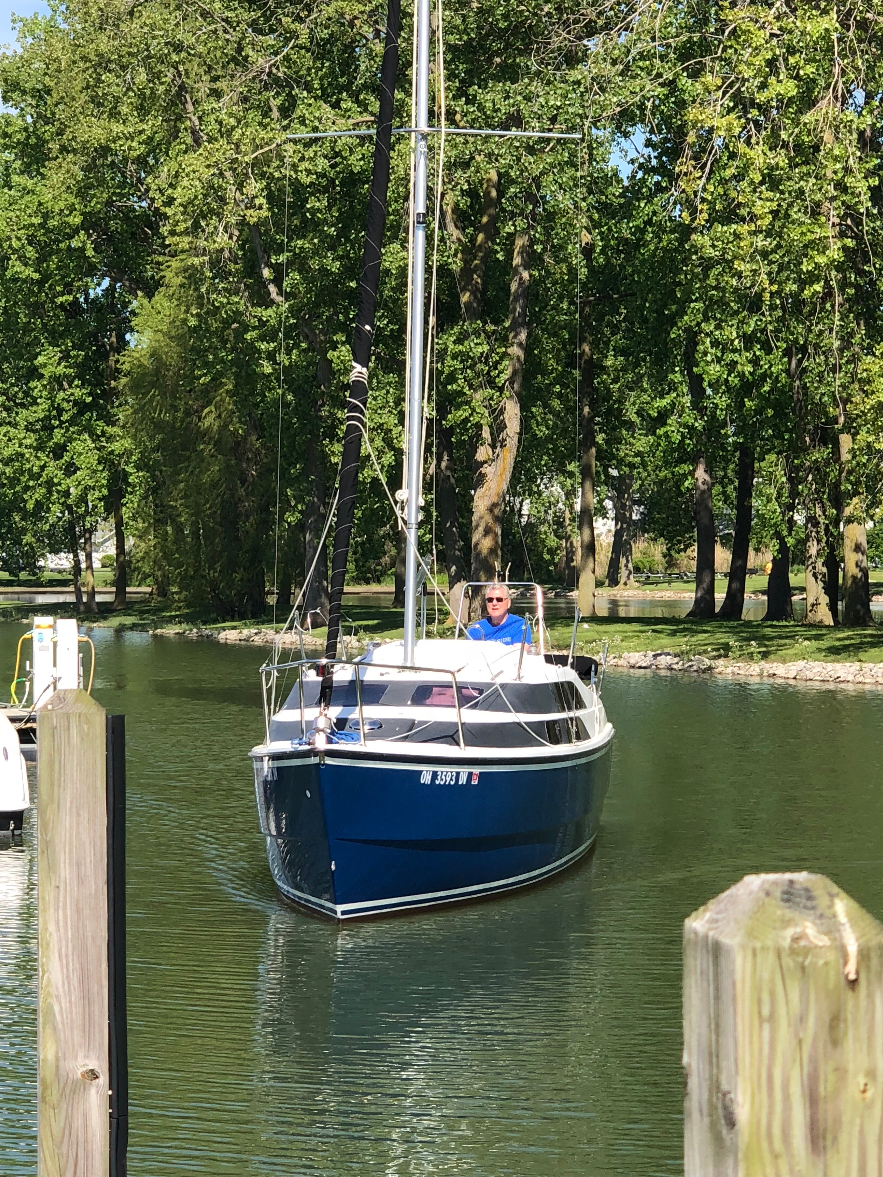 2005 MacGregor 26M Power-Sailer