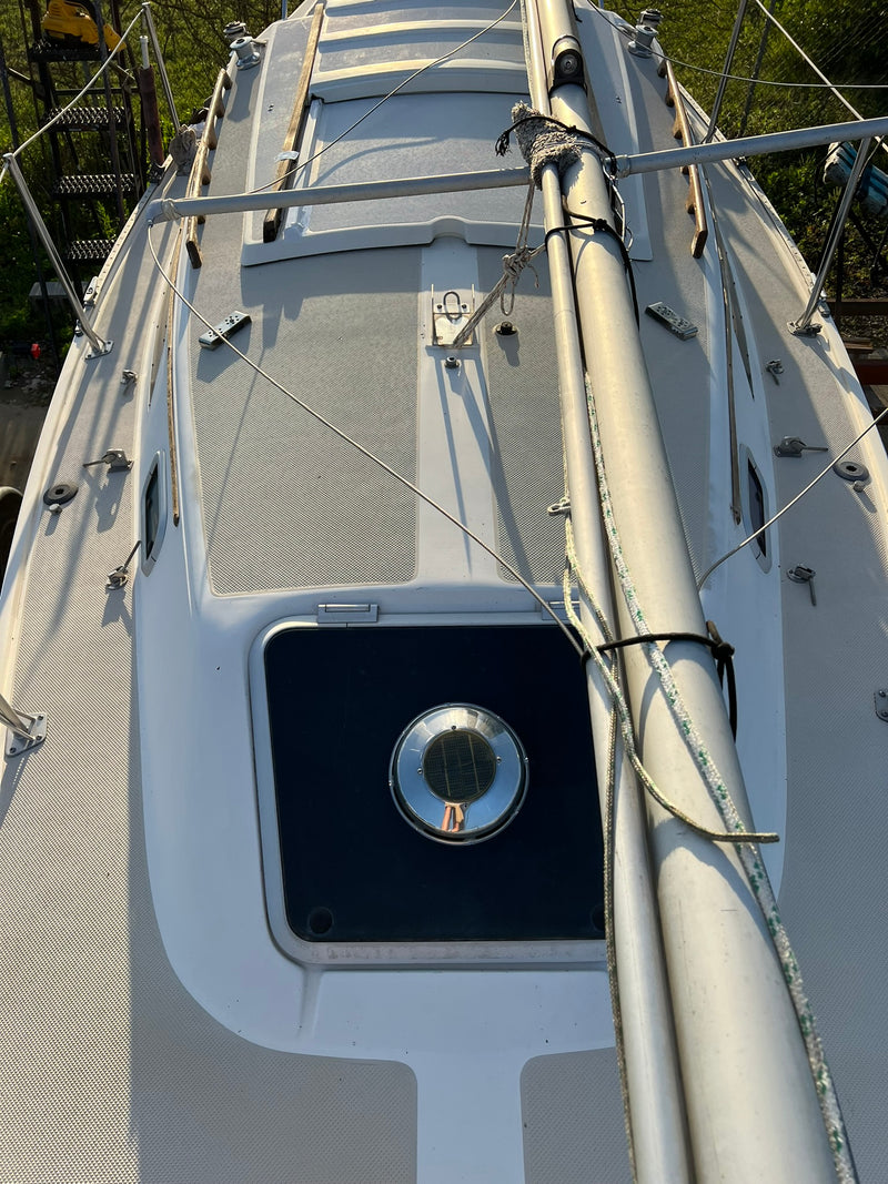 1988 Catalina 25 Wing Keel