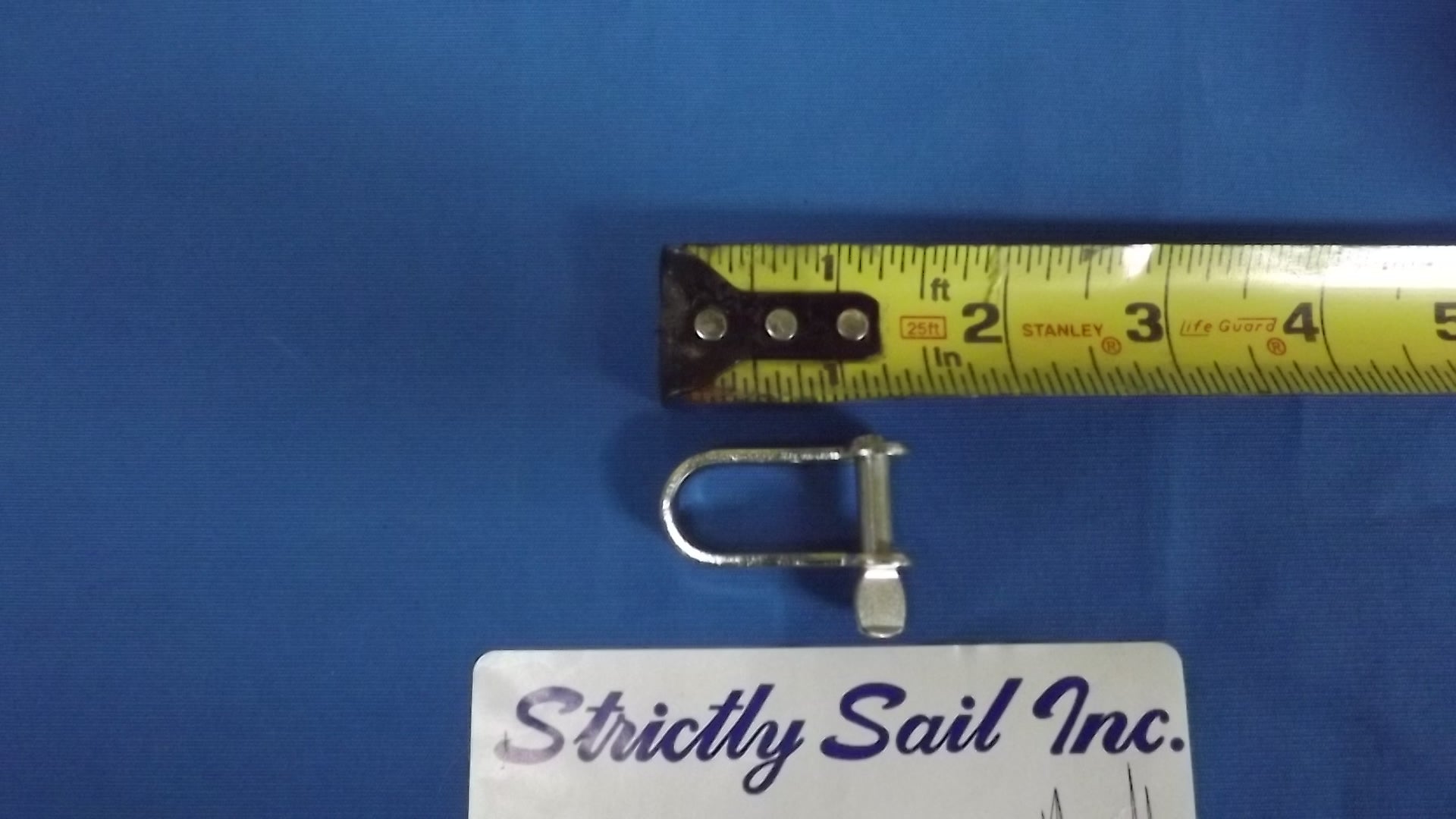 Hobie Shackle with Safety Key Pin 3/16", Item #SP185205