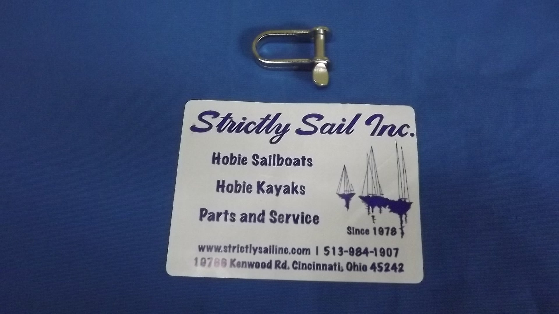 Hobie Shackle with Safety Key Pin 3/16", Item #SP185205